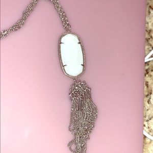 Kendra Scott necklace